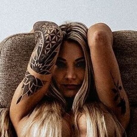 akinna sex pornstar image