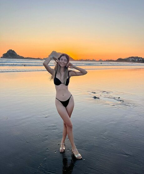 Wendy Valdez star nudes image