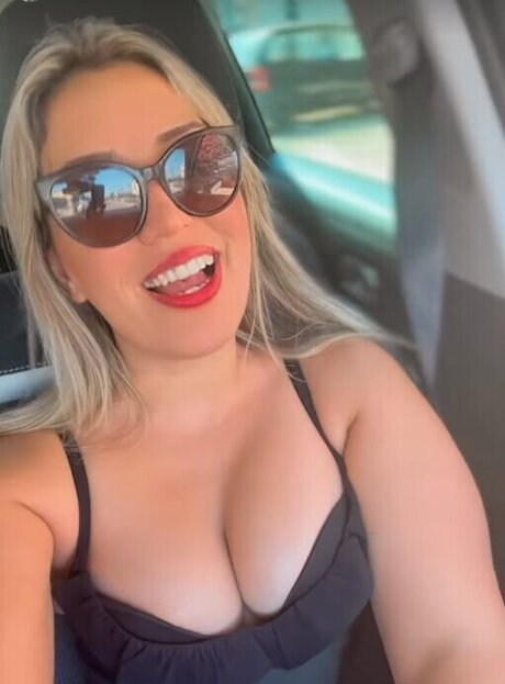 Fidan Atalay pornstar nude img