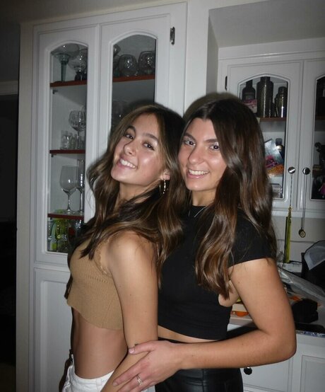 Lauren Avelina sex actress image