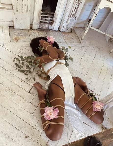 sveltegoddess sexy model archive