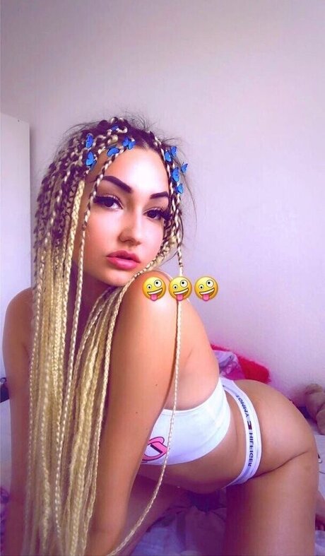 lischadelicious art actress pics