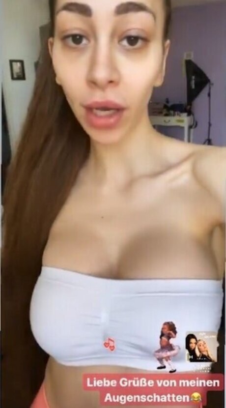 Amira Wirth star nude pictures