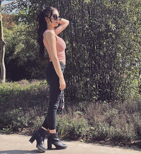 Amira Wirth model nude image