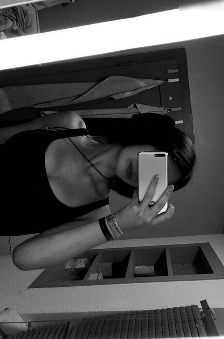 Kira Julie star nudes picture