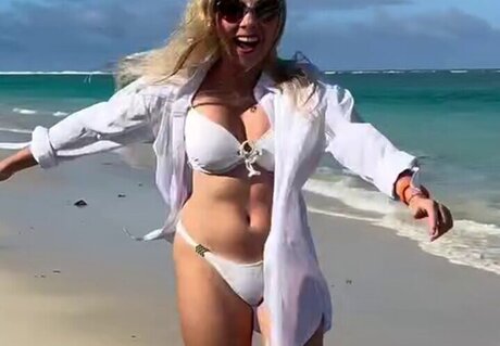 redhead deepthroat onlyfans porno pic