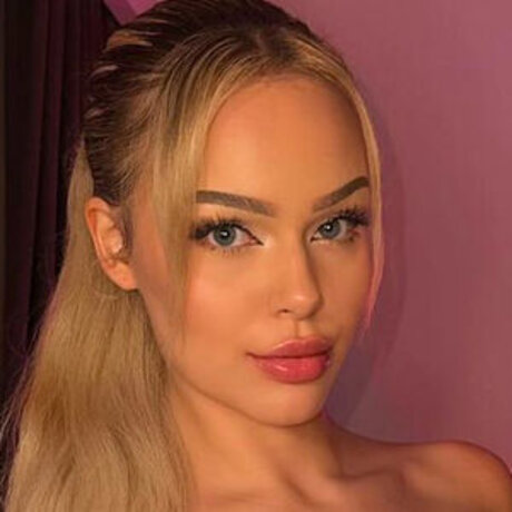 Hat wer was von Lara_ star nudes pictures