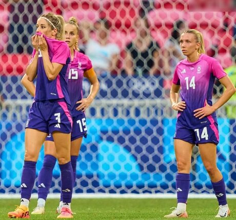 Kathrin Hendrich xxx pornstar galleries