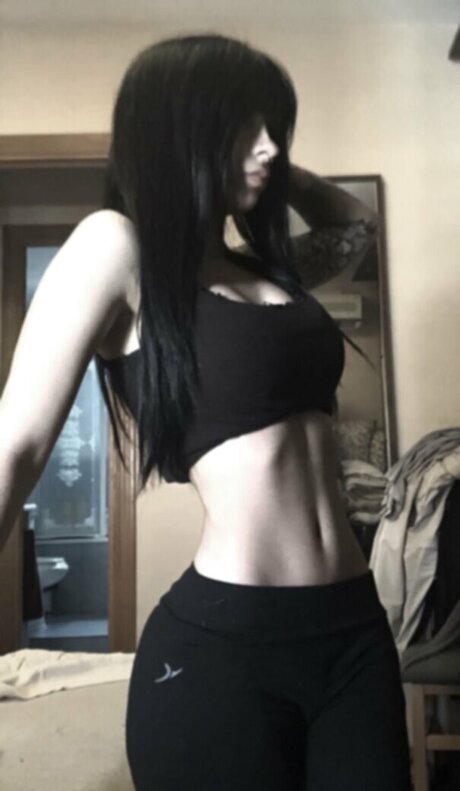 ily yuumi top model photo