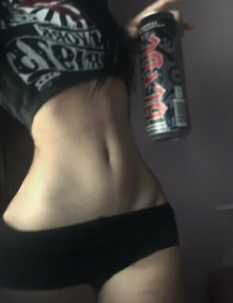 ily yuumi sexy star image