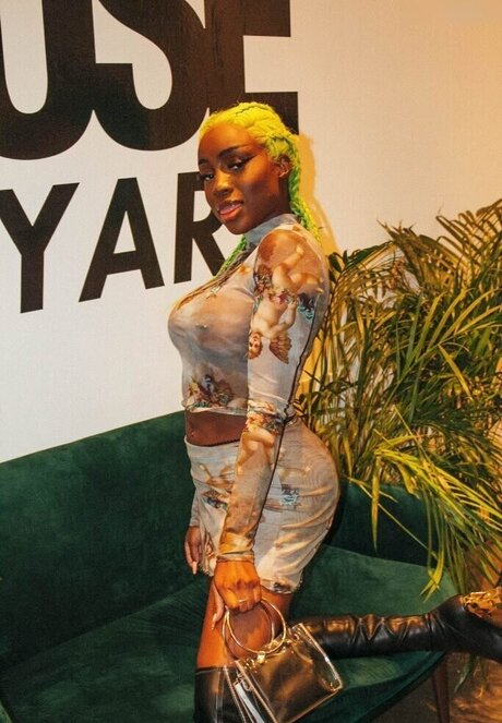 Sandra Lambeck xxx star galleries