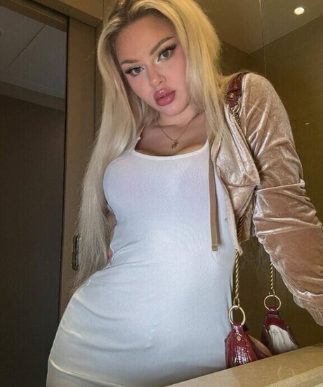 Kyliesweetie top star photo