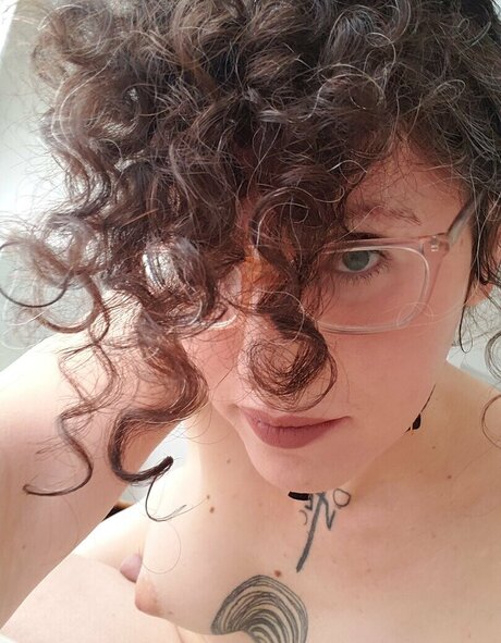 Delilah D Lune porn actress gallery