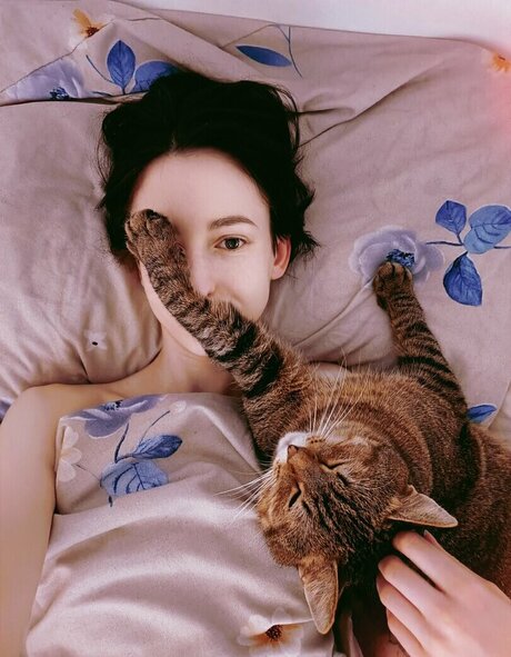 devochka econom model pornographic photos