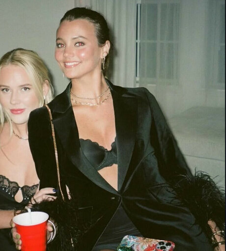 Anna Claire Howland annaclairehowland star perfect img