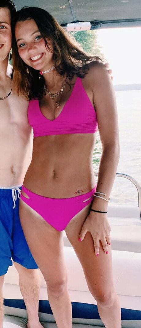 Anna Claire Howland annaclairehowland hd actress img