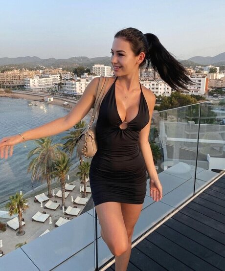 Gerid Rux hd pornstar galleries