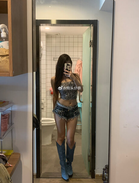 Fennai_ pornstar free picture