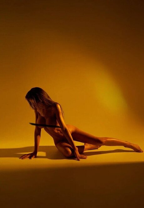 Alisa Halisa exclusive pornstar archive