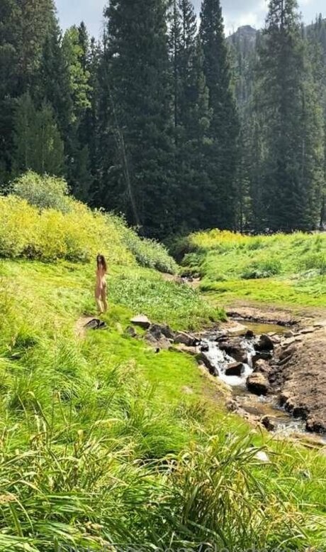 Rumpledtitskin art model photos