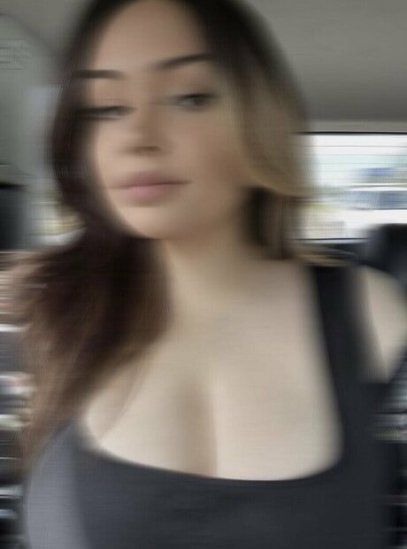 Dreadedwaifu nude model galleries