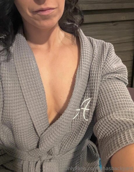 Annie Kundis star naked gallery