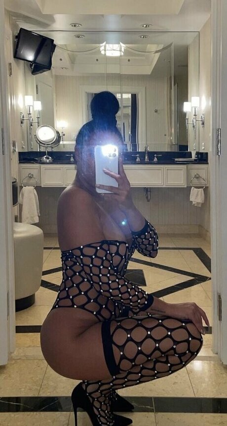 cubanmammii top actress pic