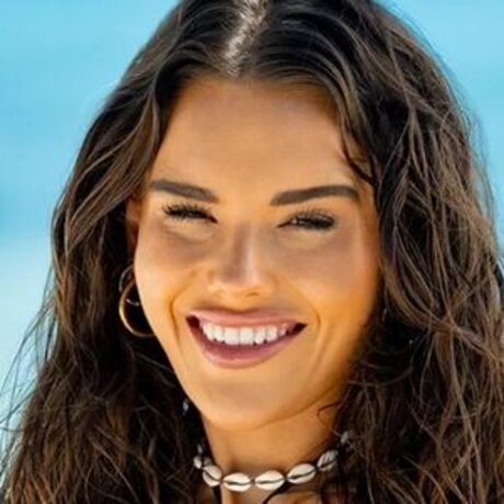 Lucy Syed xxx actress pic