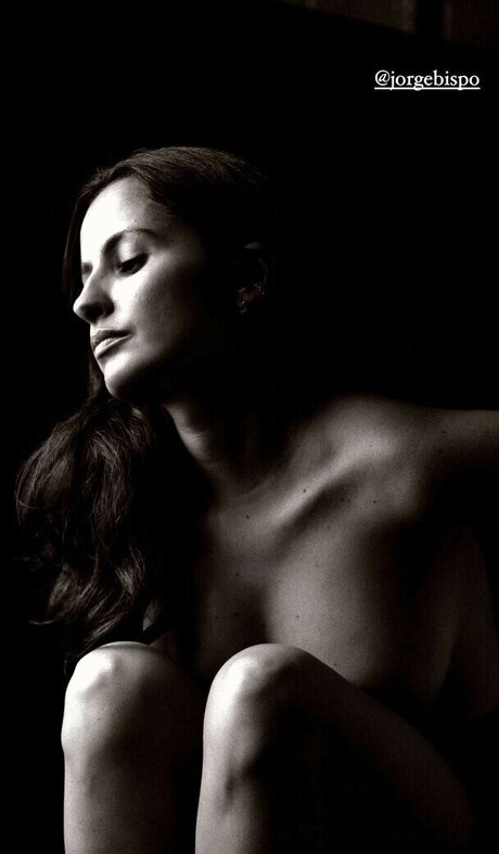 Amanda De Godoi model pornographic gallery