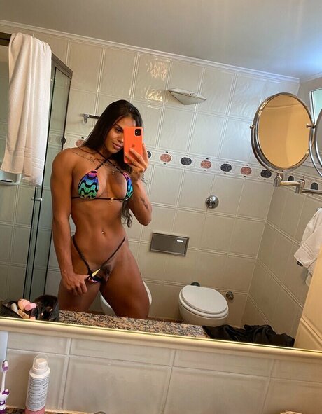 Fernanda Welter pretty star pics