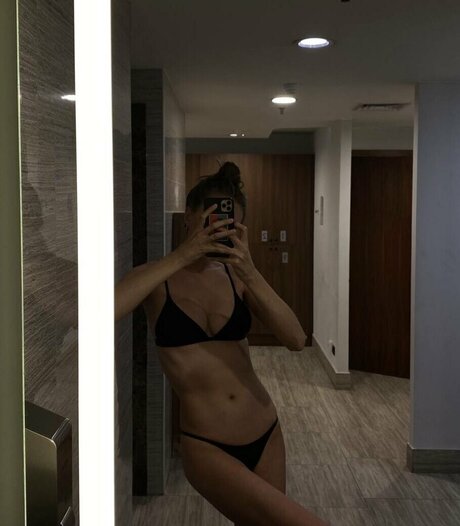 Yapishukino pornstar beautiful images