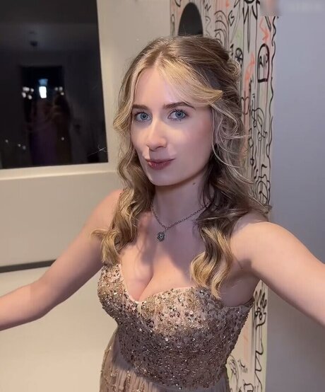 Empresslaurasophie pornstar pretty pics