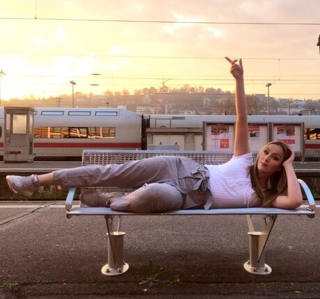 Alicia Joe sexy star archive