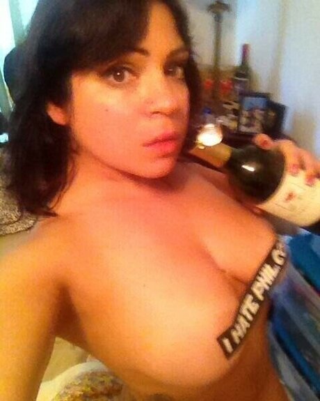 Risa Risque pornstar archive