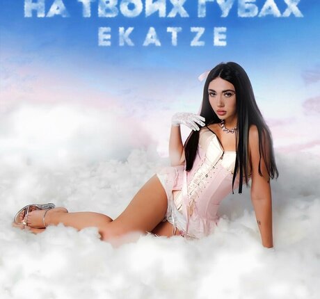Ekatze007 exclusive model pics