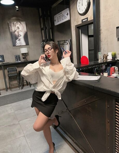 Ekatze007 model naked img