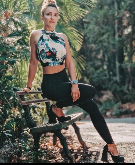 Regina Hixt best actress pictures