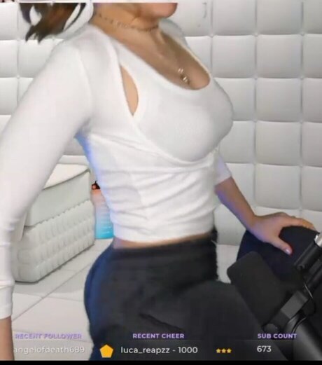 Regina Hixt porn model pic