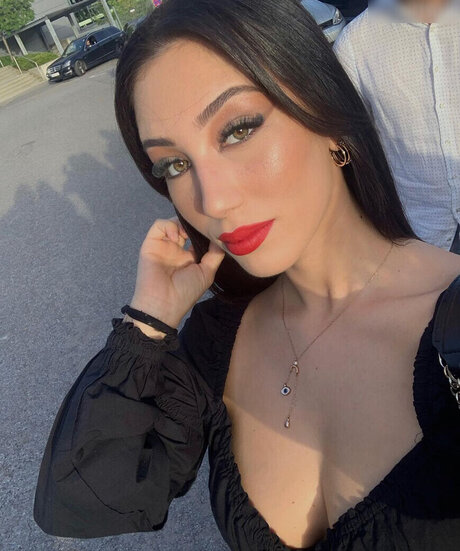 leonaankj star nudes photos