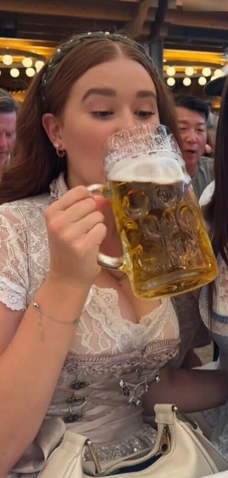 __samjio pornstar beautiful photos