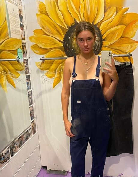 Grace Wood pretty star images