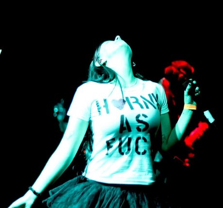 Carly McLellan exclusive star image