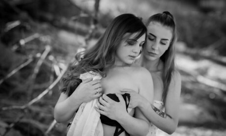 Ciiiindi pornstar adult photo