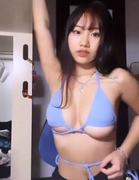 dlli0_ pornstar adult archive