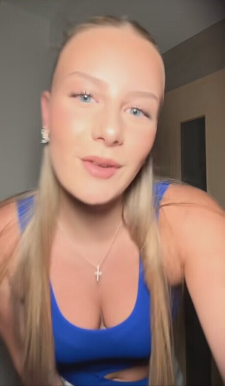 Luisa mnck high quality pornstar archive