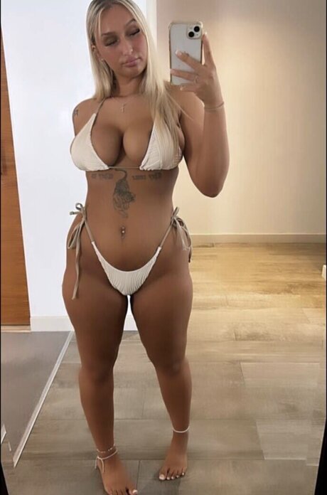 Wer ist sie_ adult actress pic