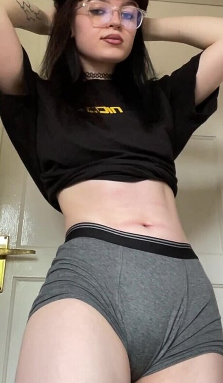 lolaxnight nudes pornstar pics