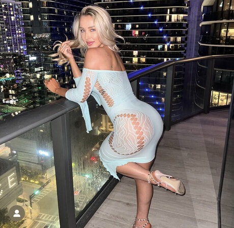 Kasidee Davis star pornographic images