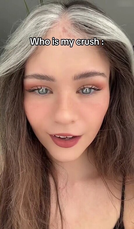 pov asian onlyfans erotic photo