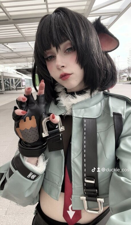 Duckie Cos exclusive pornstar photos